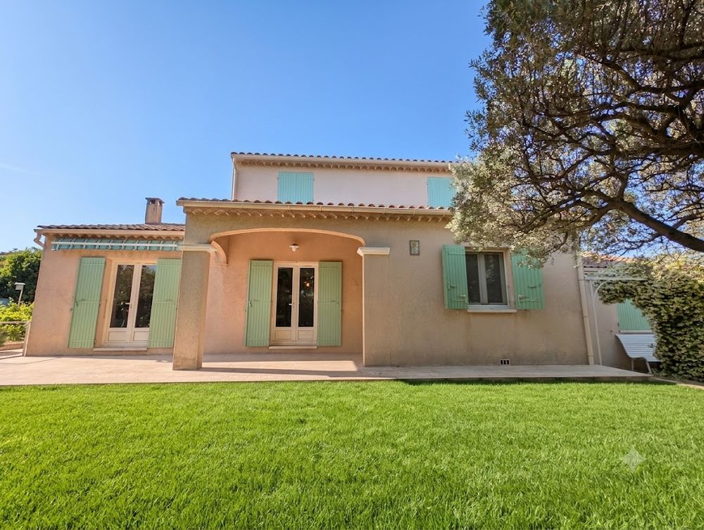 Vente Villa Maison / Villa 140 m2 - 4 chambres - jardin 790 m2 Jonquerettes