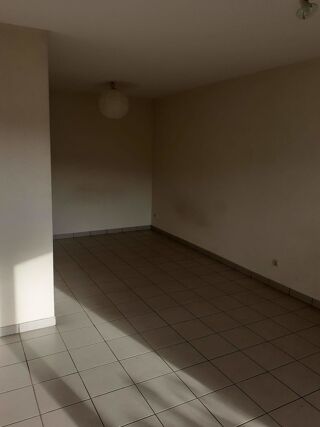  Appartement à louer 1 pièce 33 m²