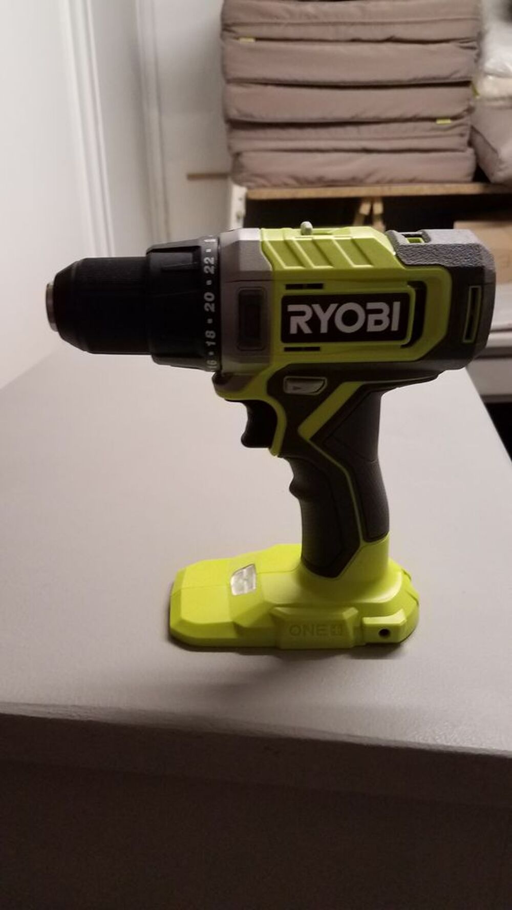 Perceuse sur accus Bricolage
