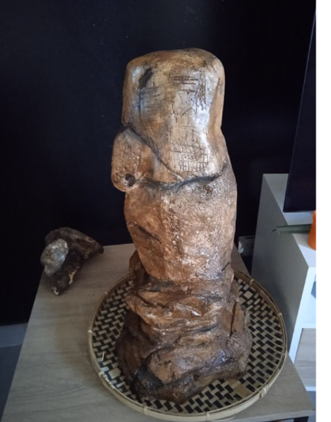 Statue faon rocaillage 80 Saint-Yorre (03)