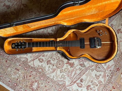 Guitare �lectrique originale
0 Montignac (24)