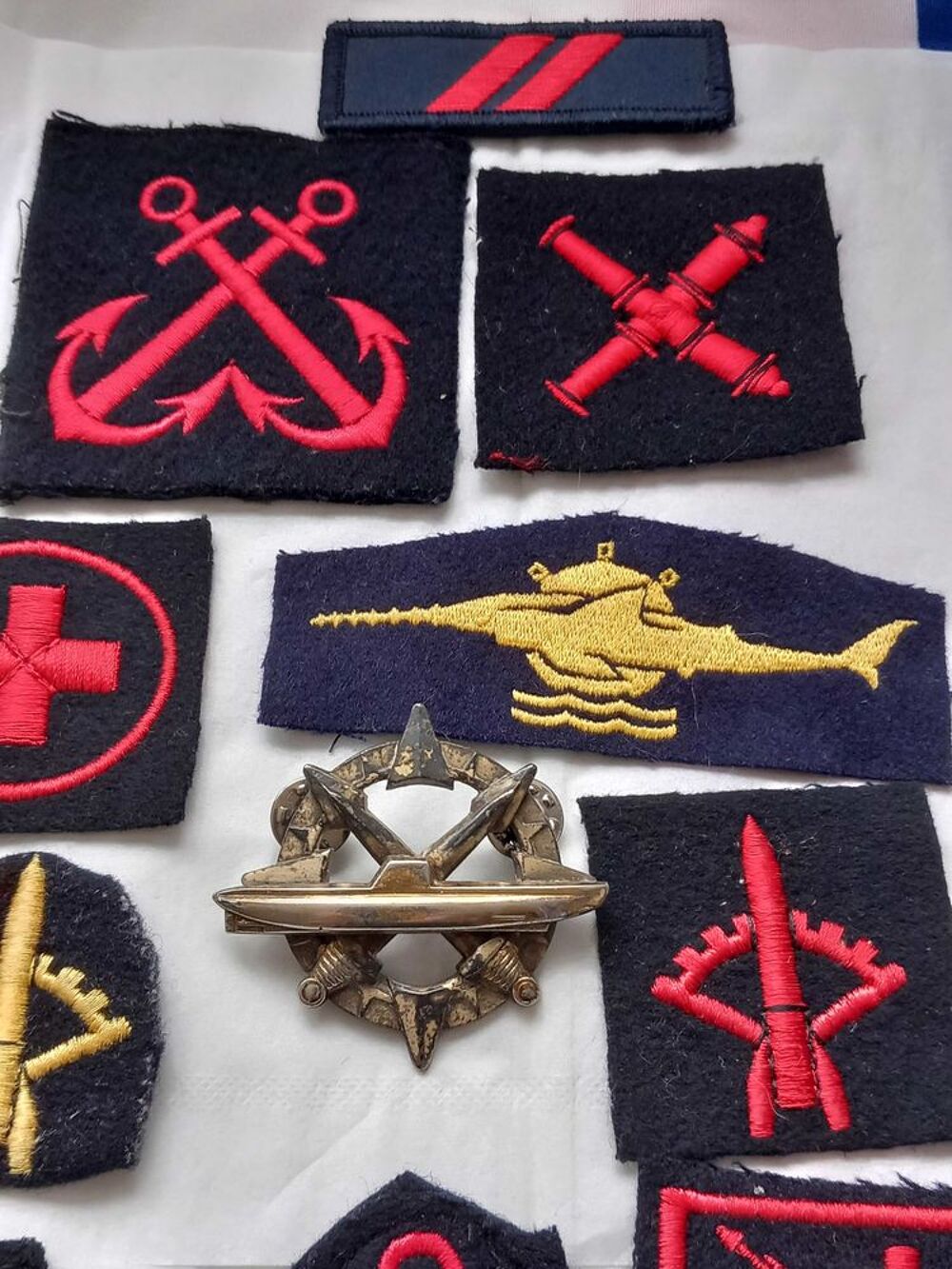 lot insignes militaire 