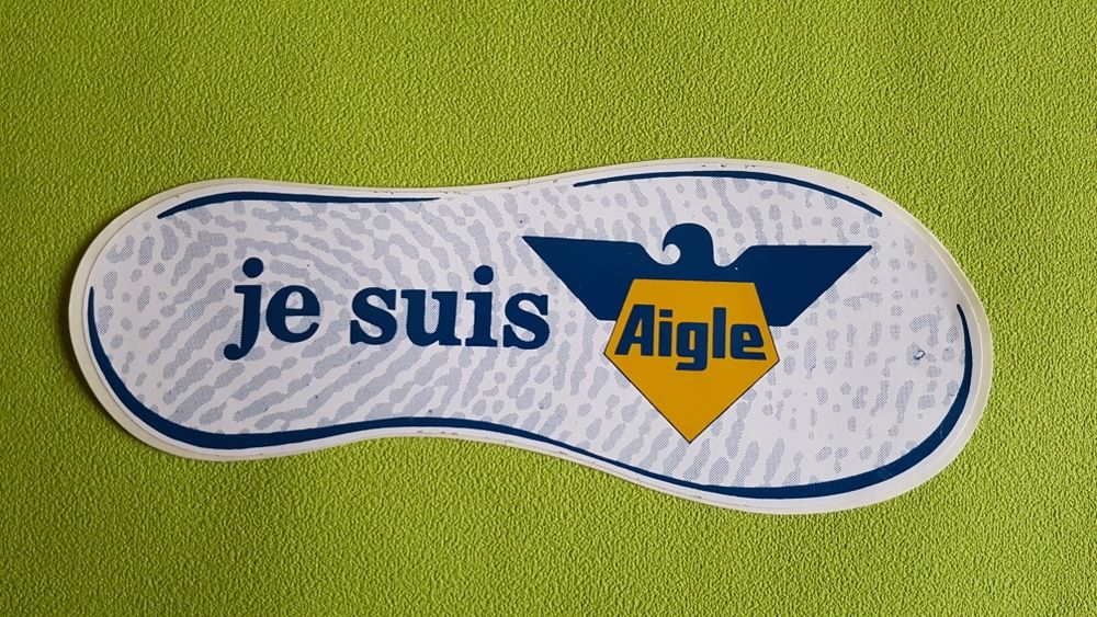 LES AUTOCOLLANTS AIGLE 