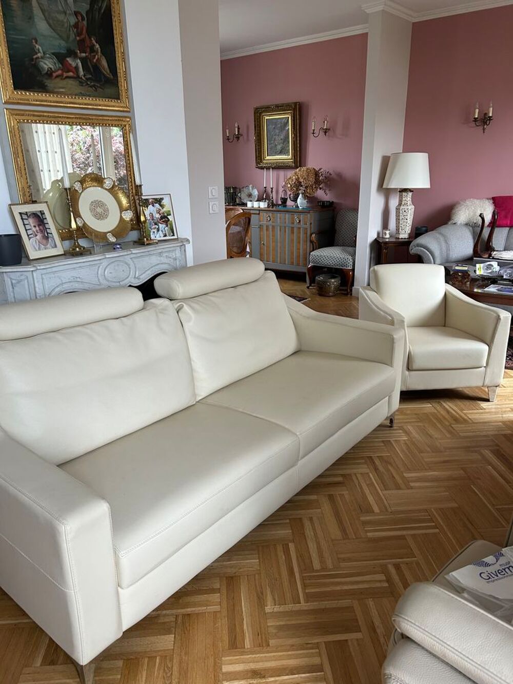  Canap&eacute; + Fauteuil BUROV cuir - salon luxe - valeur 9 000€ + Meubles
