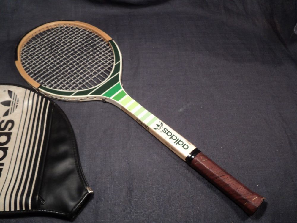 Ancienne Raquette Tennis Adidas "Ads 010 Junior " + Housse. Sports