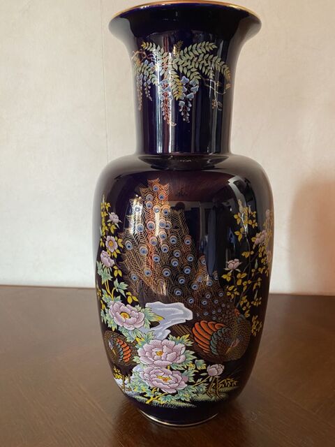 VASE BLEU NUIT CHINOIS 10 Nans-les-Pins (83)