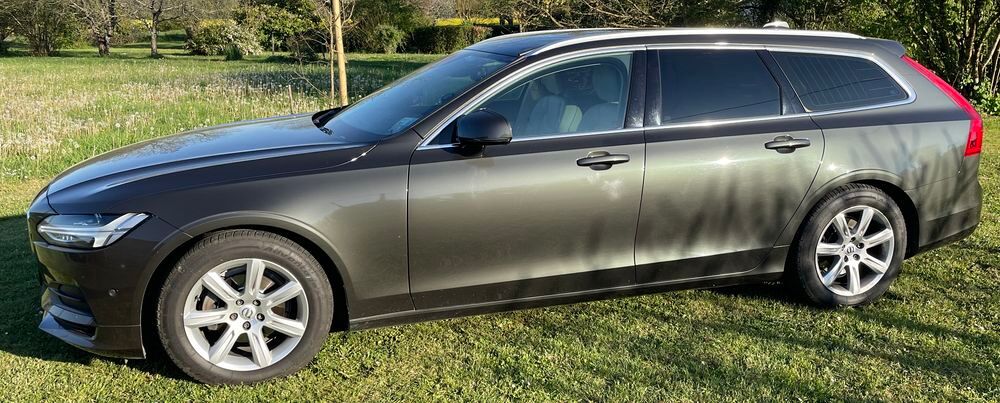 V90 D3 150 ch Geartronic 6 Momentum 2018 occasion 32300 Idrac-Respaill&egrave;s
