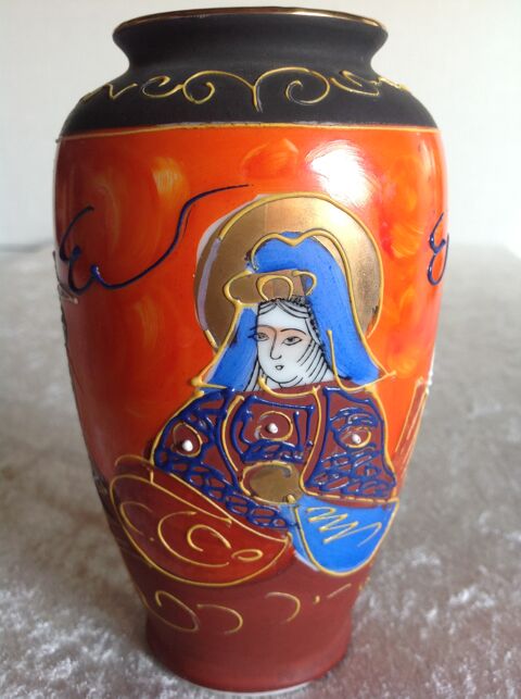 VASE PORCELAINE SAMOURAI DRAGON PEINT � LA MAIN Envoi Possi
8 Tr�gunc (29)