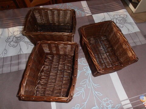 Paniers type osier 2 Rethel (08)