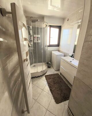  Appartement à louer 5 pièces 85 m² Reims