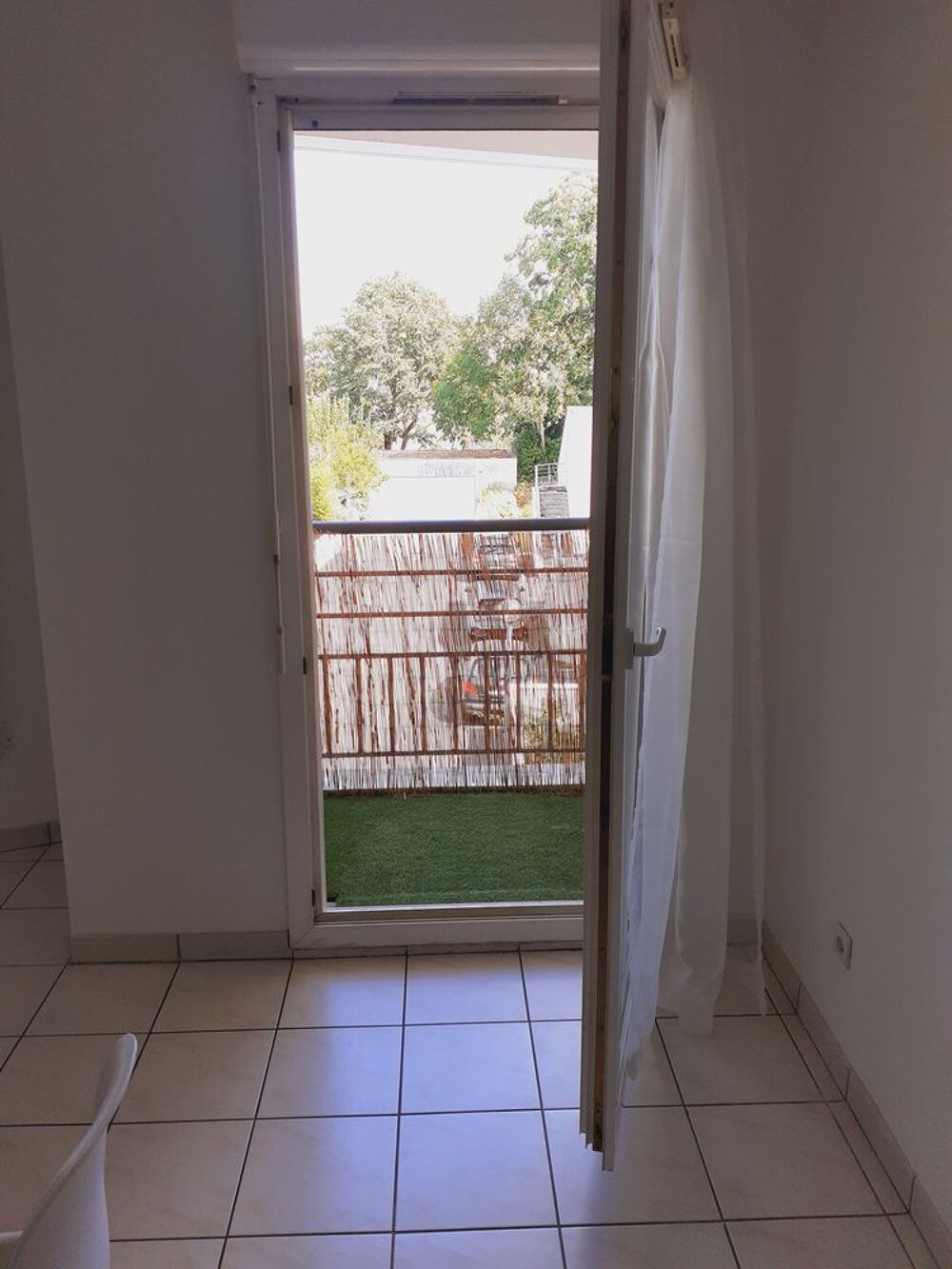 Location Appartement T2 bis 3 pièces avec bureau, grand garage, Nantes Port Nantes