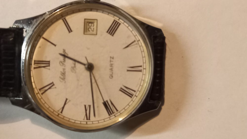 Lot montres anciennes Bijoux et montres