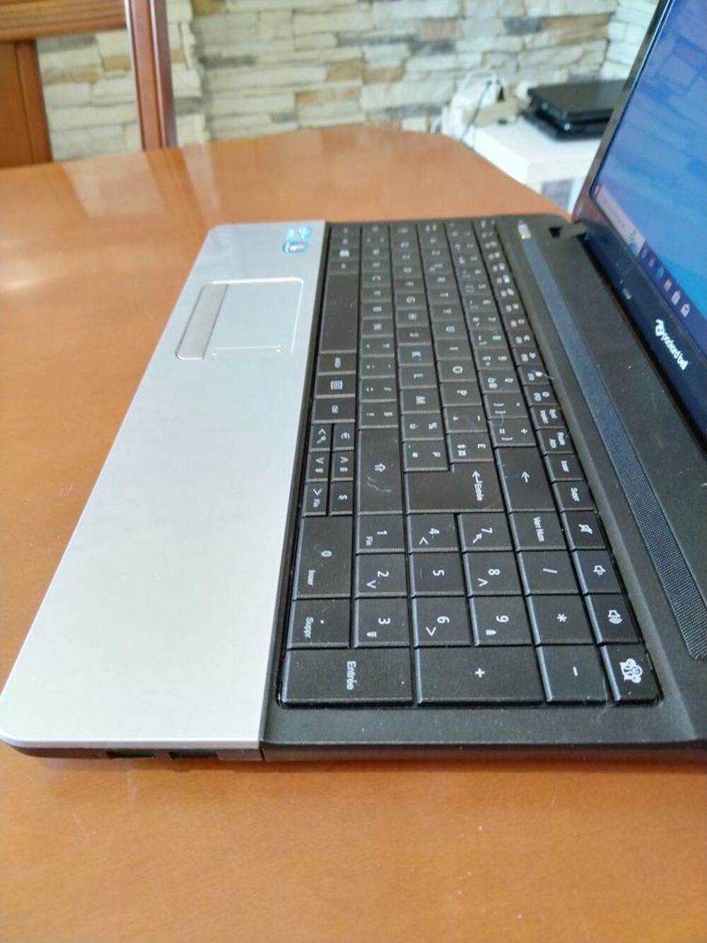 PC PORTABLE PACKARD BELL i3 8Go SSD 120 Go R2573 Matériel informatique