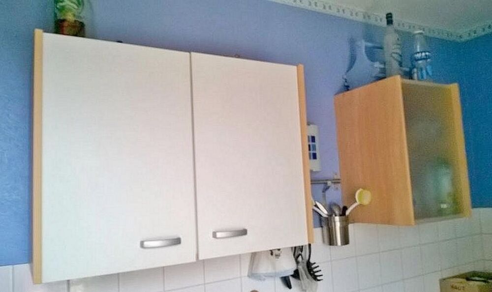 Placard cuisine 2 portes + placard haut 1 porte vitr&eacute;e
Meubles