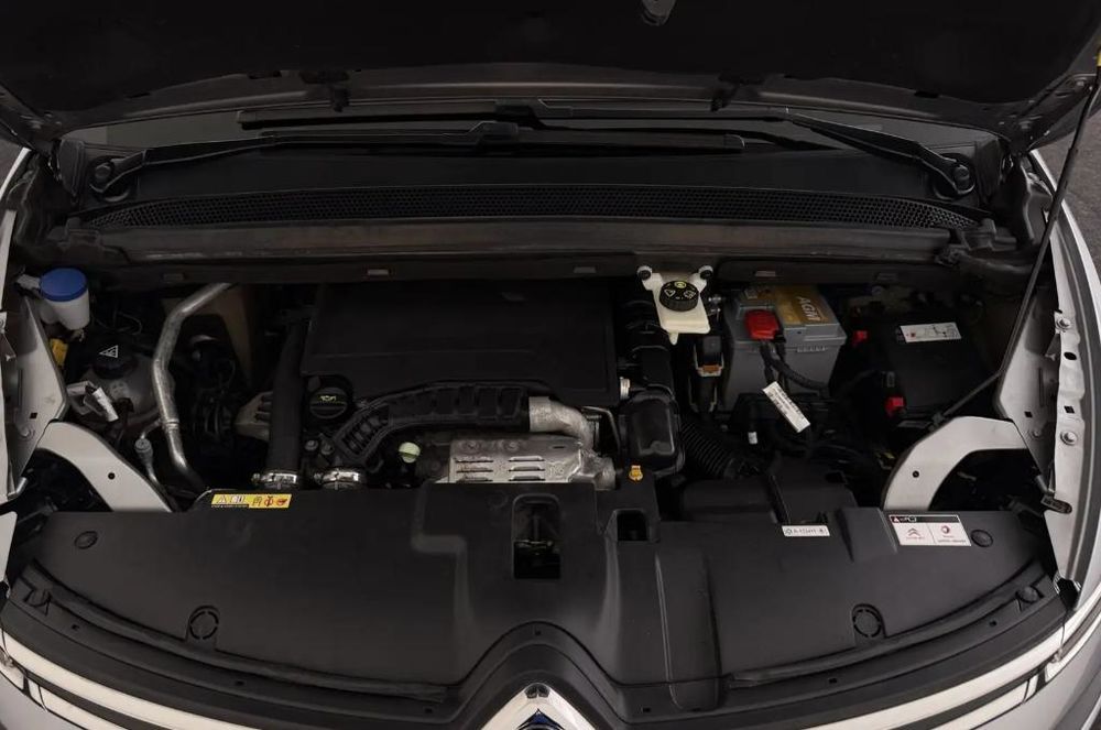 C4 Spacetourer CITROEN C4 GRAND SPACETOURER 1,2L 131cv EAT8 FEEL 7 PLACES 2022 occasion 55100 Verdun