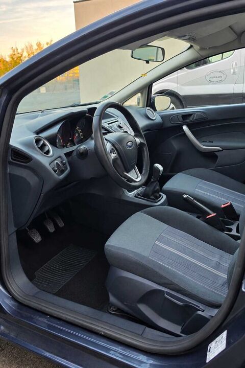 Ford Fiesta 1.4 TDCi 68 Trend 2008 occasion La Rochelle 17000