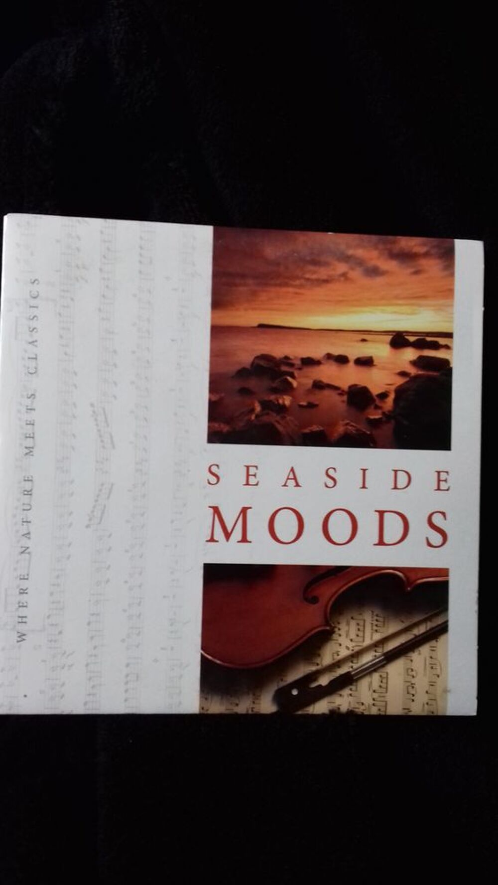 UN CD DE MUSIQUE CLASSIQUE CD et vinyles