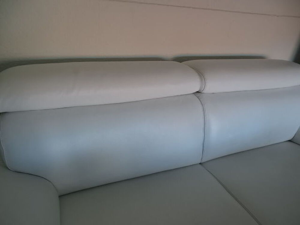 CANAPE CUIR 3 PLACES Meubles