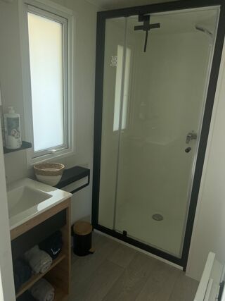  Chalet  vendre 4 pices 32 m