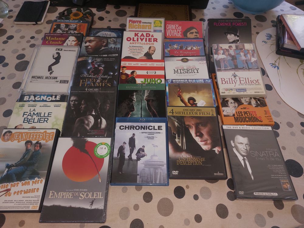  85 DVD FILMS SPECTACLES CONCERT CERTAINS SOUS-EMBALLAGE DVD et blu-ray