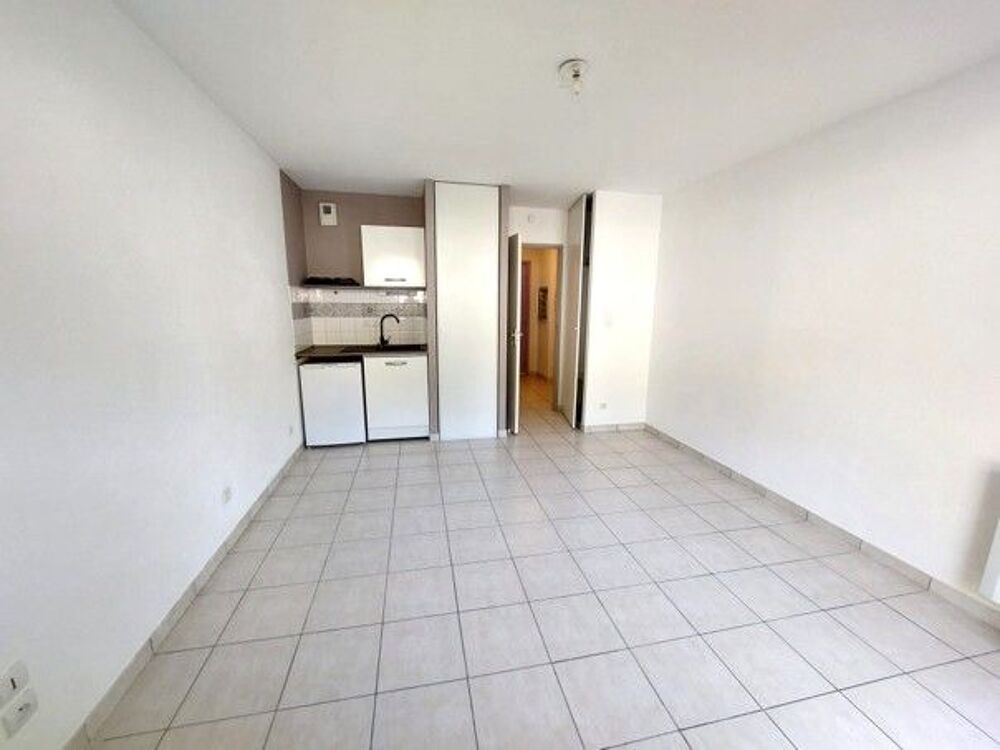 Location Appartement Studio de 25 m² à 150 m des facultés, du Campus Périgord Champcevinel