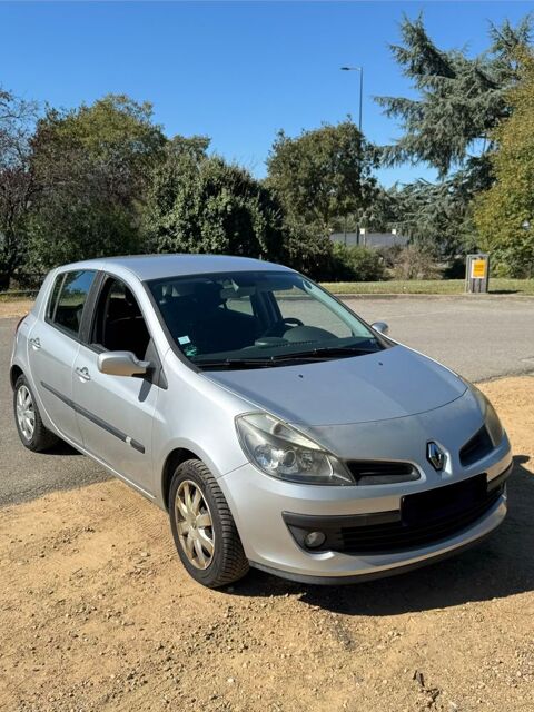 Renault Clio III Clio 1.2 16V 75 Authentique 2006 occasion Caluire-et-Cuire 69300