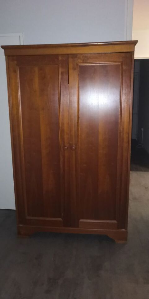 Armoire 95 Sainte-Sabine-sur-Longve (72)