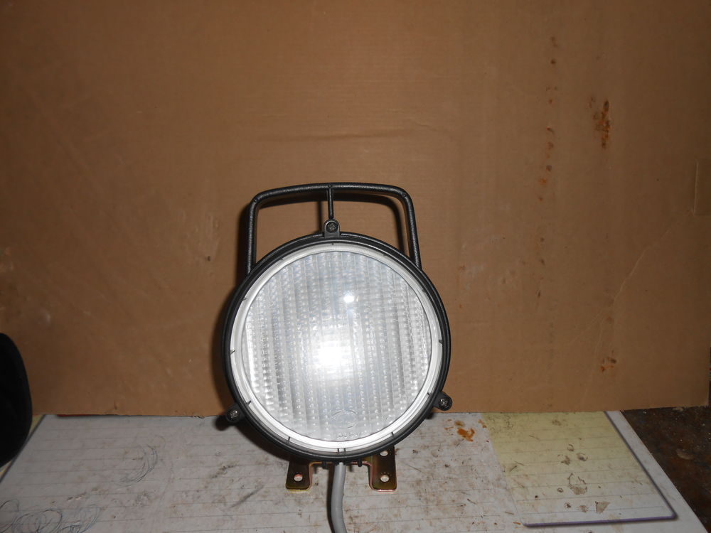 PROJECTEURS (REFERENCE N&deg; 146) Bricolage