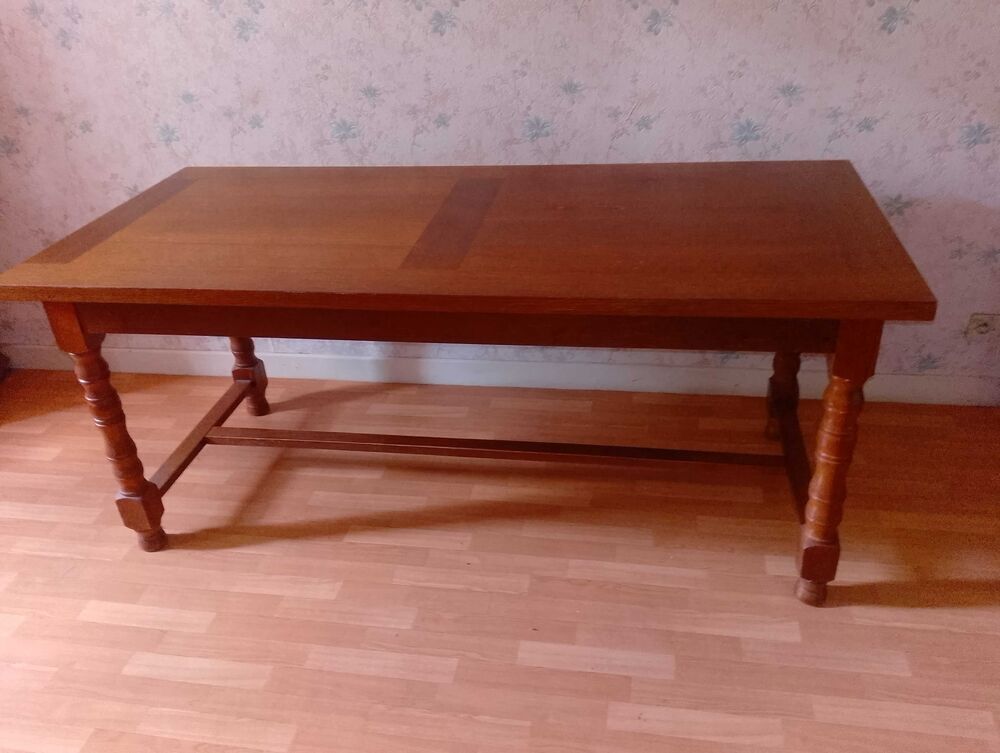 Vendre table de salle &agrave; manger Meubles