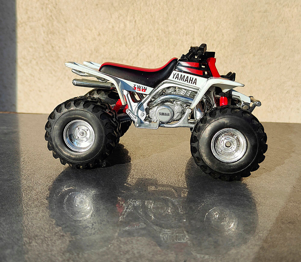 Jouet Collection ' Quad Yamaha Banshee 350 TWIN'
Jeux / jouets