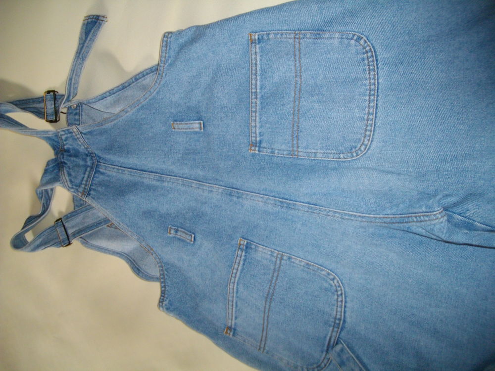 
Salopette jean T 40 large Vêtements