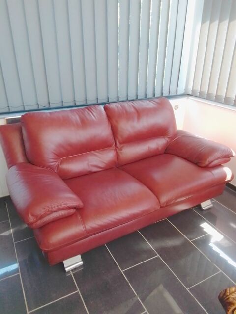 Brade ce superbe canap� 3 places en cuir pleine fleur tbe 90 Briey (54)