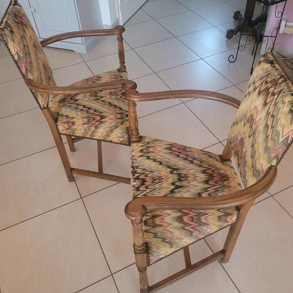 CHAISES CAQUETOIRES ANCIENNES Meubles