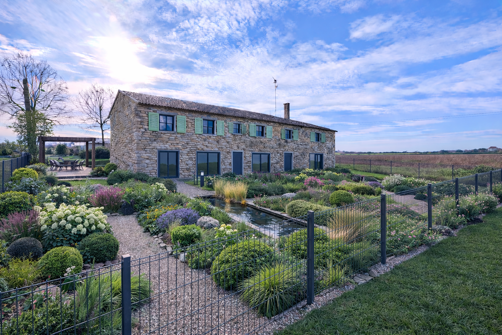 Vente Maison Charente ? Authentique longère en pierres à rénover Houlette