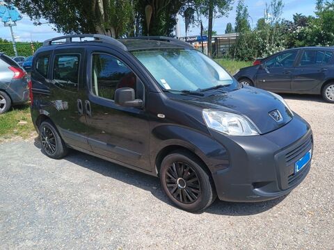 Peugeot 1007 1.4e 75ch Sporty