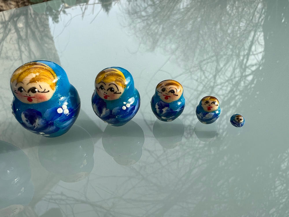 Matriochka en bois - "F&ecirc;tes d'hiver" - 10 poup&eacute;es Jeux / jouets
