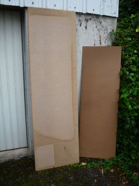 Panneau oggloméré 61cm x 205cm x 15mm/panneau isorel 5 Castres (81)