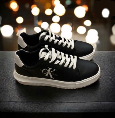L'Art de la Simplicit : Chaussures Calvin Klein Noir Blanc 70 Nice (06)