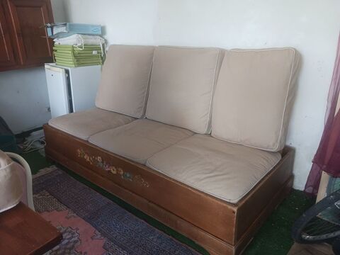 Canap� vintage trois places ch�ne massif /90cms/2m 50 L'Ha�-les-Roses (94)