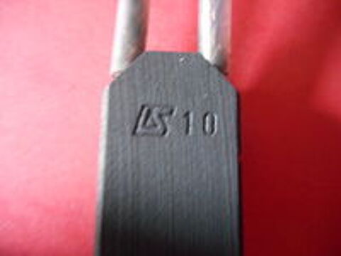   Balai de charbon LS 10 13KW 