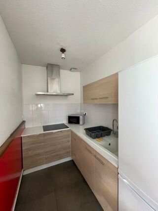  Appartement à louer 2 pièces 50 m²