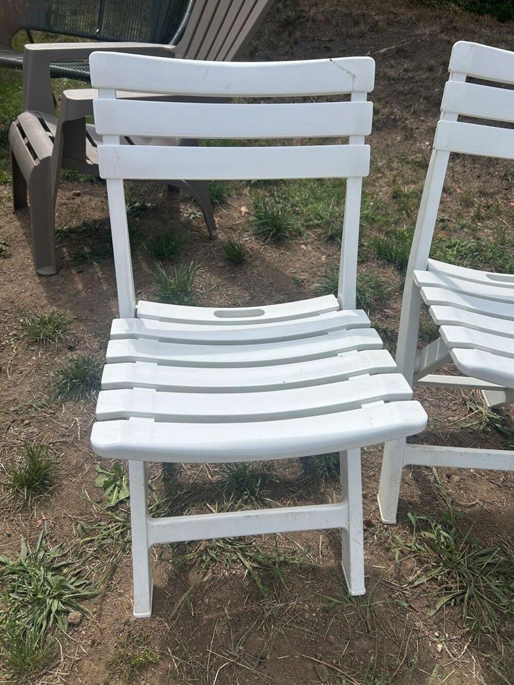 Lot 4 Chaises pliantes plastique ext&eacute;rieur Jardin