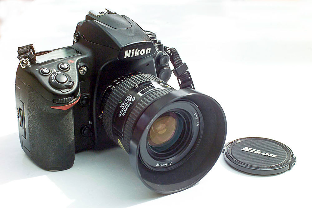 Nikon D700 + zoom 24-50 Photos/Video/TV