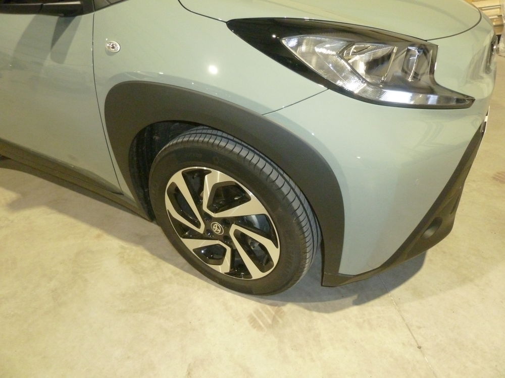 Aygo X 1.0 VVT-i 72 Design 2025 occasion 95300 Ennery