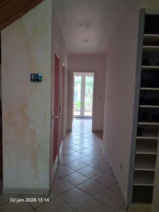  Chambre � louer 5 pi�ces 170 m�