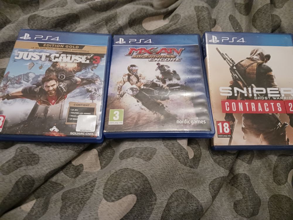 Le lot 3 jeux Consoles et jeux vidéos