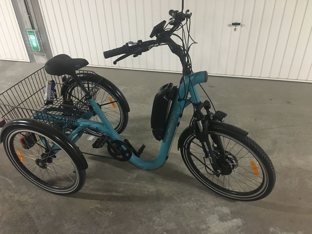 tricycle &eacute;lectrique Evasion Damius Vélos