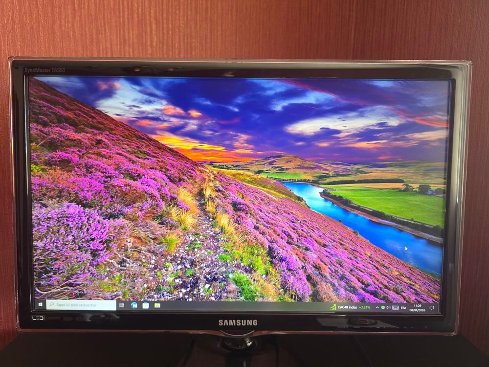 &Eacute;cran Samsung SyncMaster TA550 TV/Moniteur 24" HDMI Matériel informatique