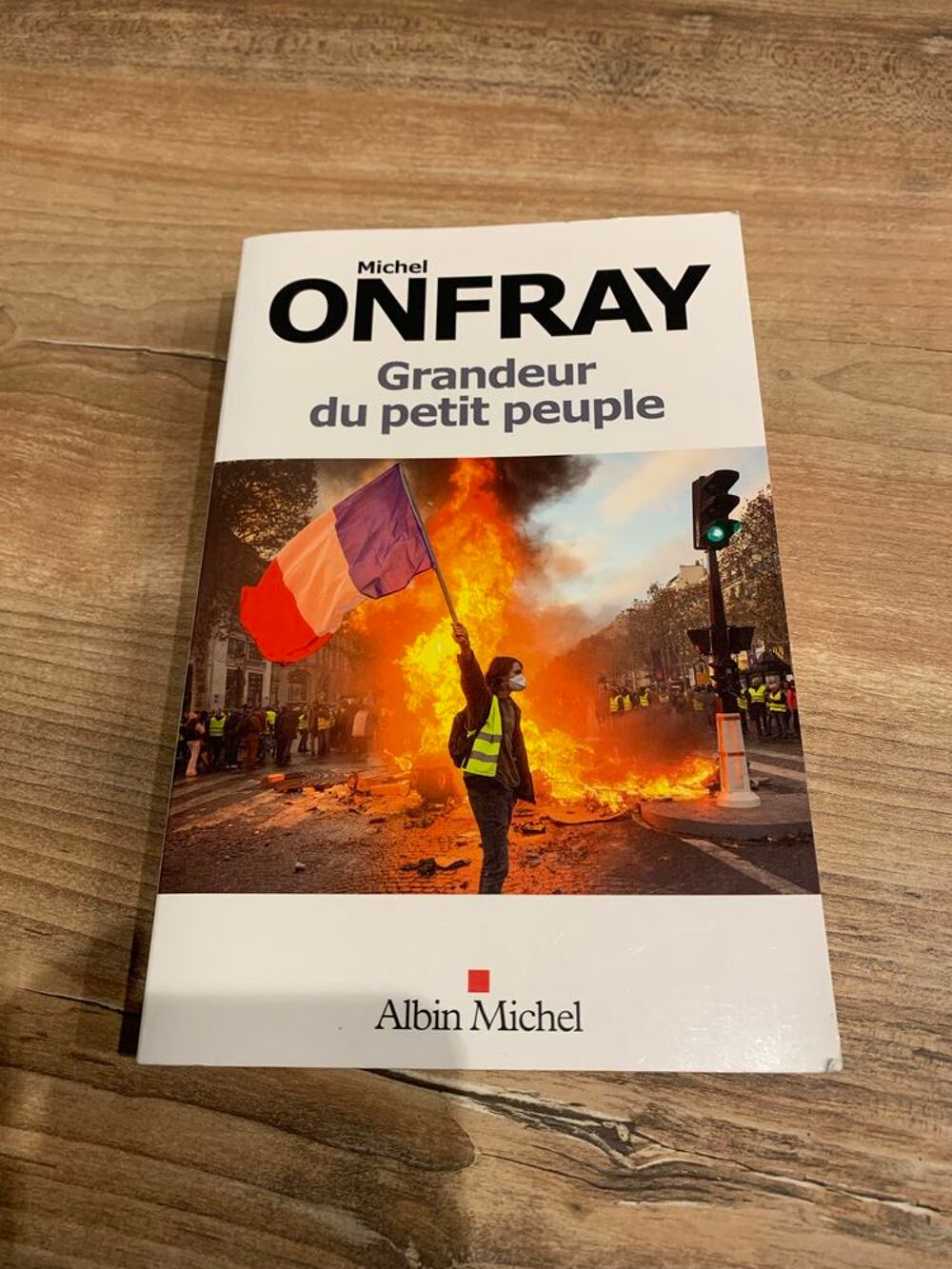Livre Michel Ongray \'\' Grandeur du petit peuple \'\' Livres et BD