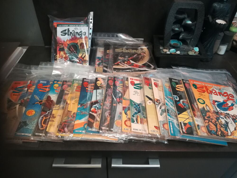 bd strange Livres et BD